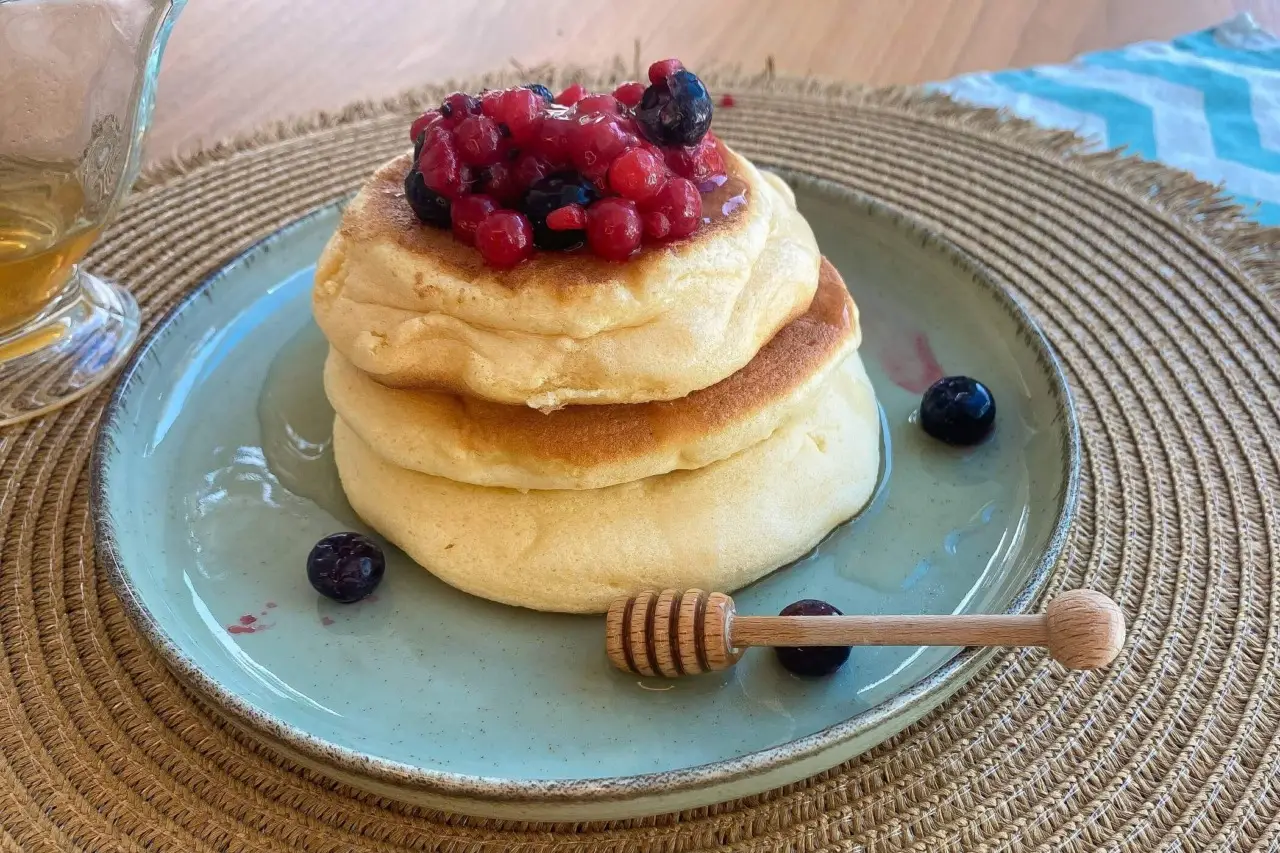 Pancake altissimi con la tecnica dell’albume montato