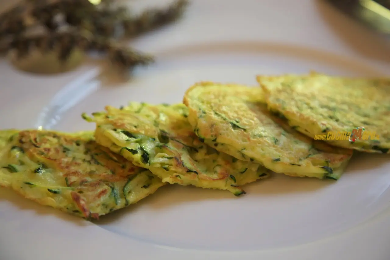 Frittelle di zucchine leggere senza frittura ma super croccanti
