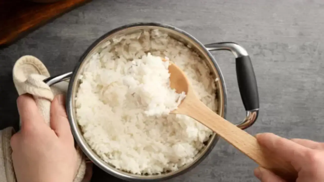 Come evitare che il riso si attacchi: il passaggio che tutti dimenticano